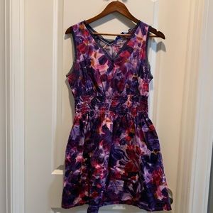 Vera Wang Flower Pattern Multicolored Dress Size PXL with Side Pockets